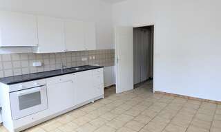 Appartement 3 Pièces 74 m² à louer à Collobrières (83610)