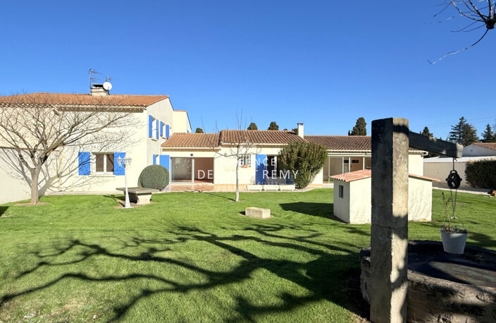 Maison à la campagne, proche du centre sans aucun vis-à-vis. — photo 4
