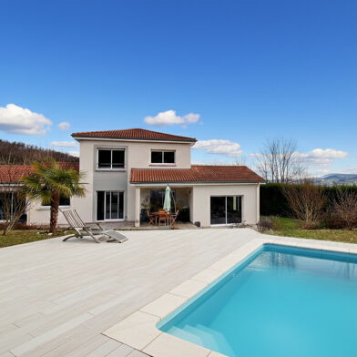 Maison 4 pièces 469000 €