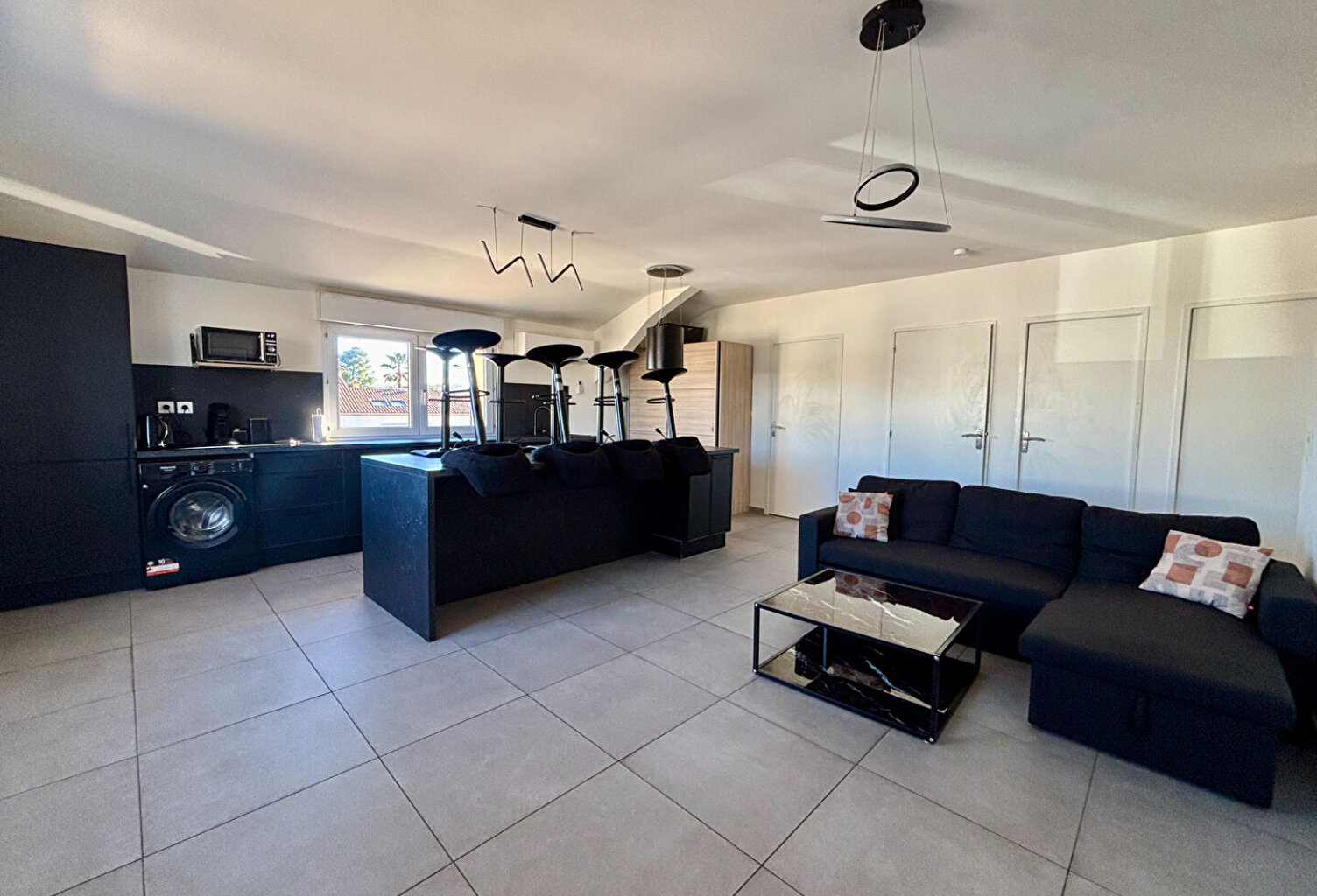 Appartement T4 de 78 m² à Lavérune, lumineux et bien situé — photo 1