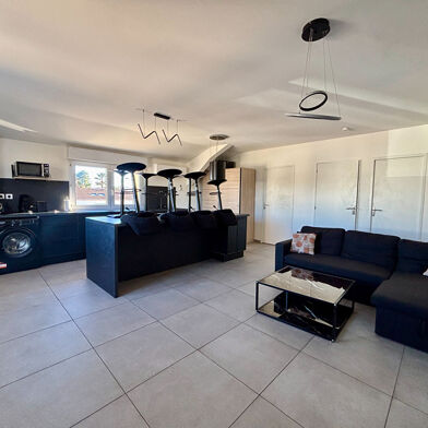 Appartement 4 pièces 230000 €