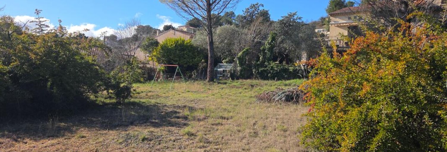 Terrain  1068 m² à vendre à Sainte-Tulle (04220)