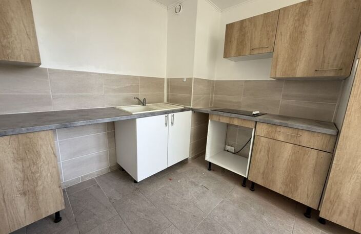 Martigues : Appartement type 4 loué — photo 3