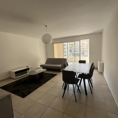 Appartement 3 pièces 1200 €