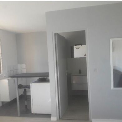 Appartement 1 pièces 450 €