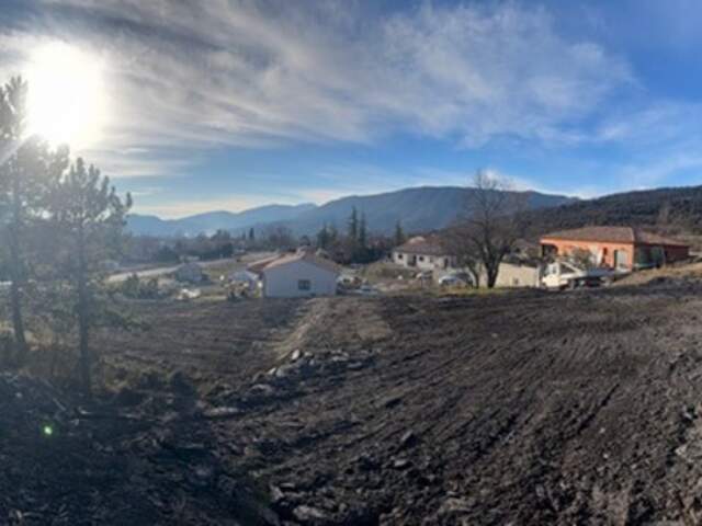 A vendre DERNIER TERRAIN viabilisé de 2703m² au Brusquet (04420) — photo du bien