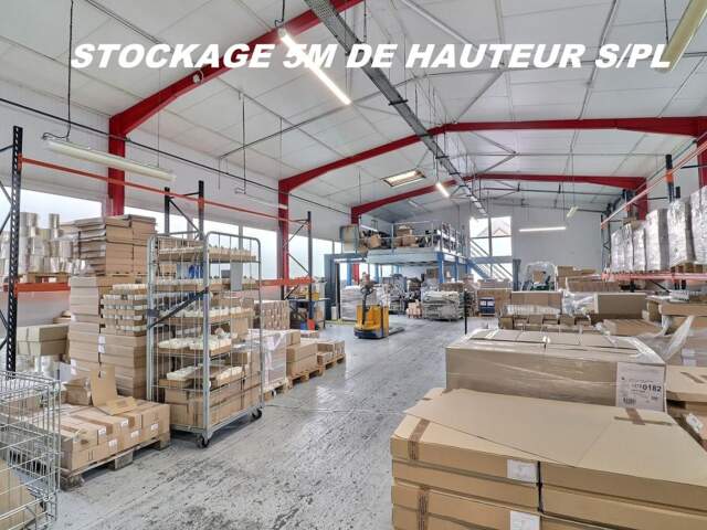 LOCAUX D ACTIVITES INDEPENDANT + STOCKAGE ET BUREAUX SURFACE TOTAL 1100M2 SUR PARCELLE TOTAL 2800M2 ACCES POIDS LOURDS — photo du bien