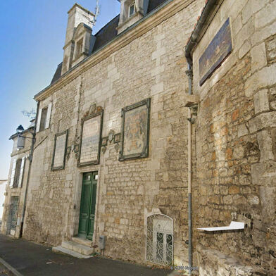 Immeuble  590000 €