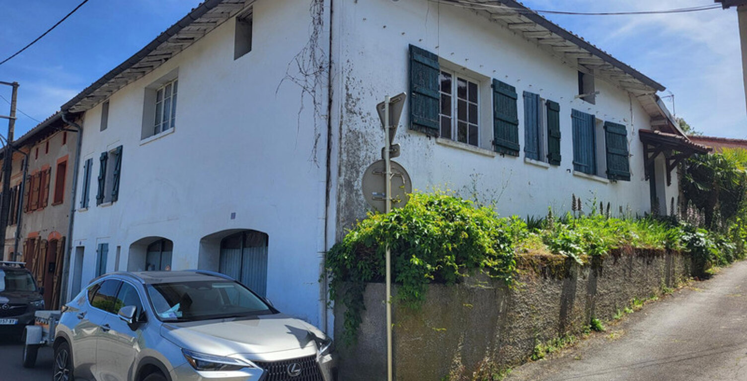 Maison à rénover de 140m² à CASTANET TOLOSAN (31) — photo 1