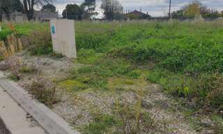 Terrain  374 m² à vendre à Saint-André-de-Cubzac (33240)