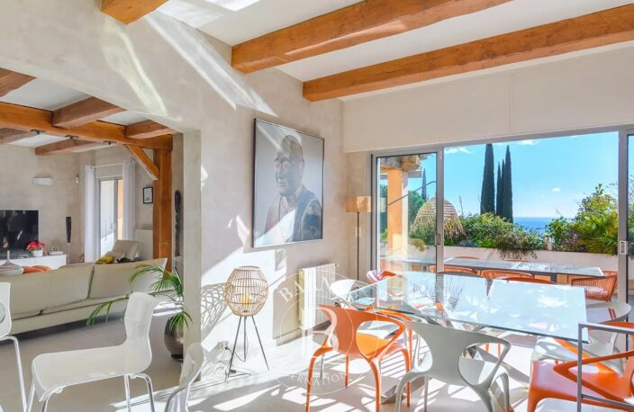 VENTE - CASSIS - MAISON MEDITERRANÉENNE - VUE MER ET COLLINES - — photo 5