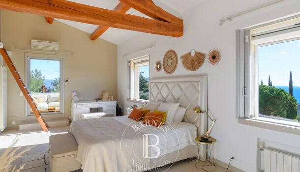 Villa / Maison 6 pièces  à vendre Cassis 13260