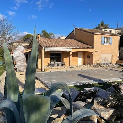 Maison 5 pièces 349000 €