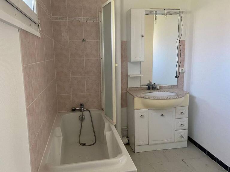 APPARTEMENT 4 PIÈCES – 79,98 M² À PARON — photo 1