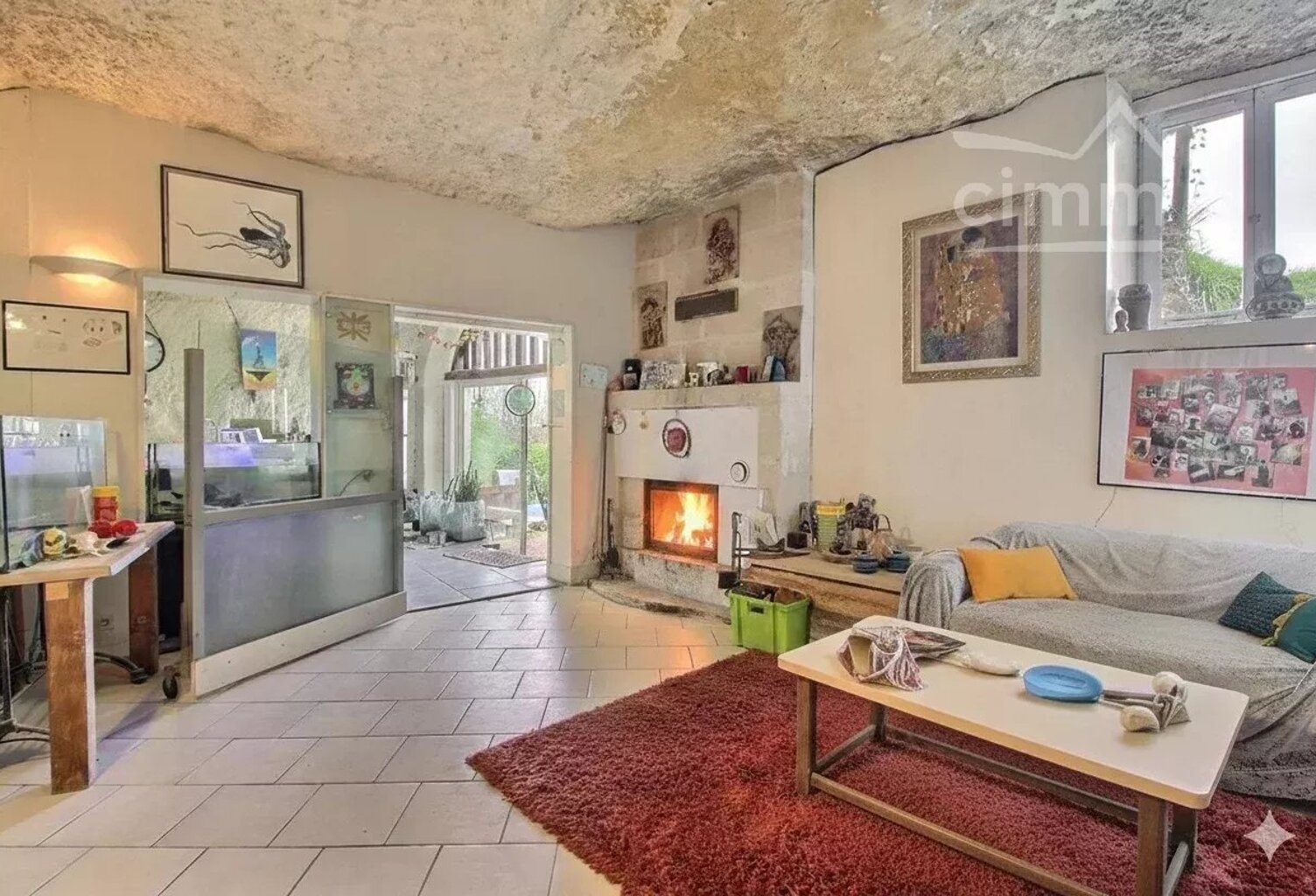 Maison troglodyte 4p 132m² Luynes — photo 1