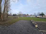 Terrain constructible à DRUYE 950m² (hors lotissement) — photo 2
