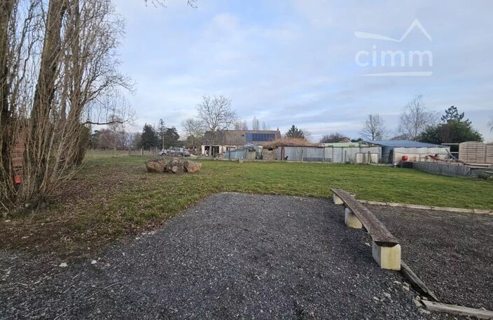 Terrain constructible à DRUYE 950m² (hors lotissement) — photo 2