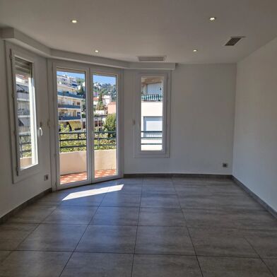 Appartement 3 pièces 1295 €