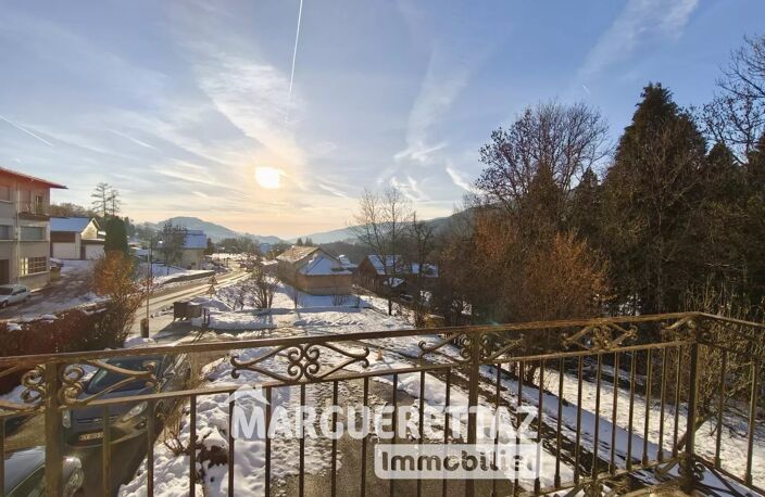 Grand T4 de 120 m² avec vue sur la vallée — photo 4