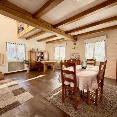 Maison 7 pièces 399900 €