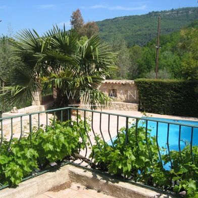 Maison 5 pièces 798000 €