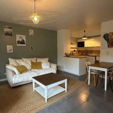 Appartement 2 pièces 800 €