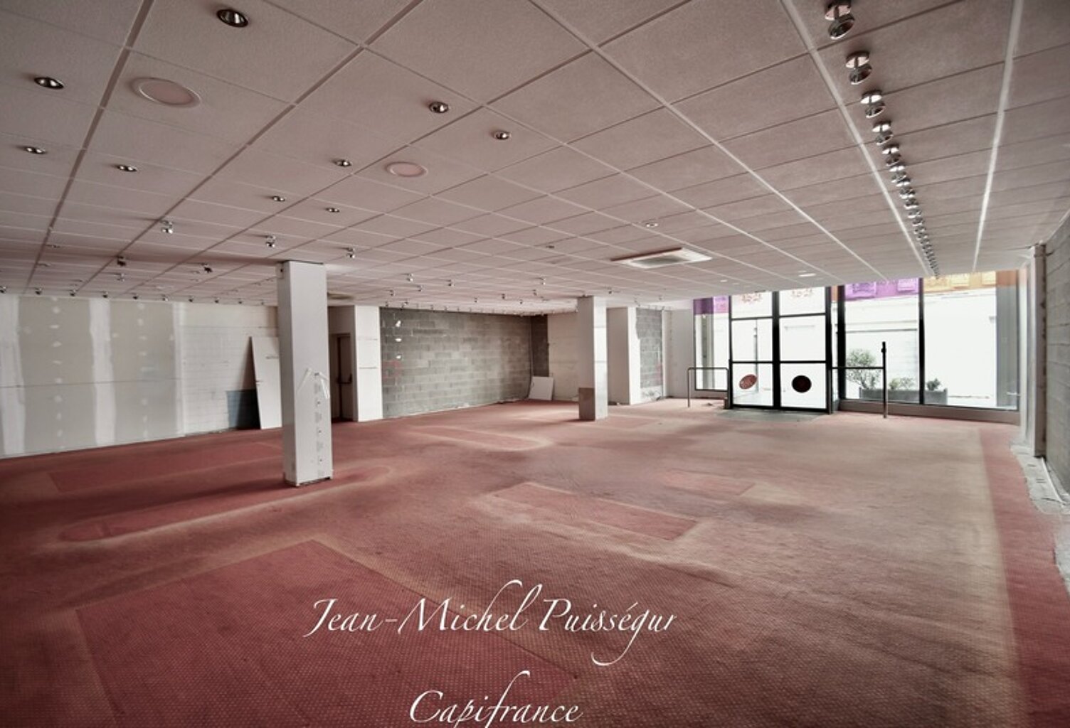 Local Commercial de 260m2 à Vendre Hyper-centre de SAINT GAUDENS (31) — photo 1