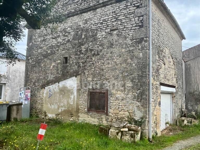 Maison à rénover — photo 1