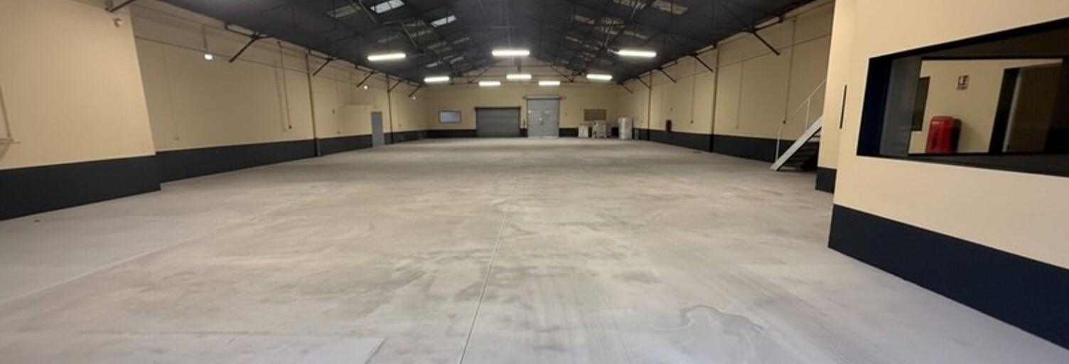 Local industriel 3 Pièces 700 m² à vendre à Tarbes (65000)