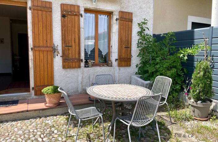 Dpt Ain (01), à vendre à PREGNIN, maison de village de 159 m2, 5 pièces, terrain de 416 m2 — photo 5