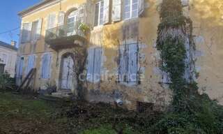 Appartement 8 Pièces 225 m² à vendre à Cazaubon (32150)