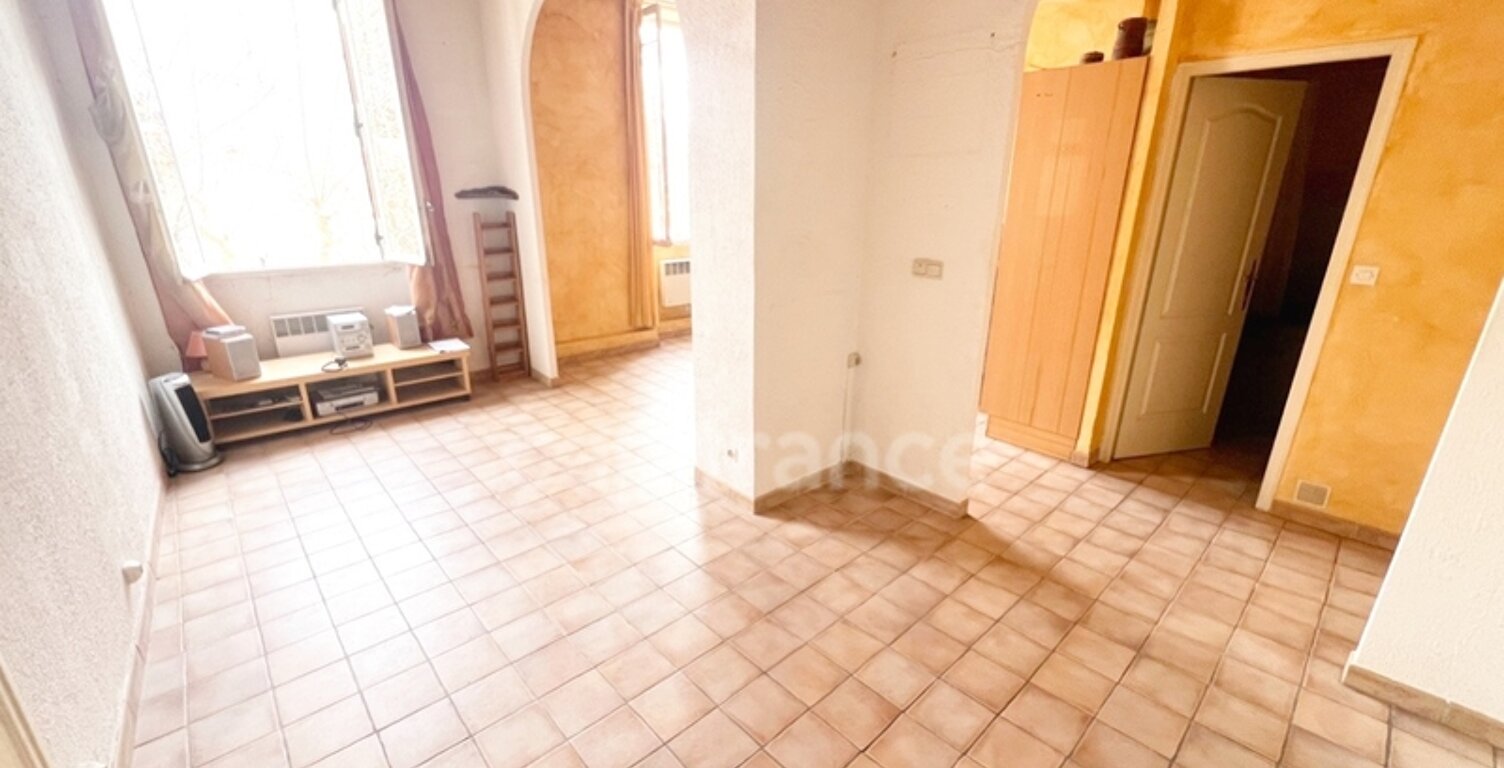 Appartement bourgeois à vendre 3 pièces 2 chambres 77m2 porte de la Saunerie MANOSQUE (04) — photo 1