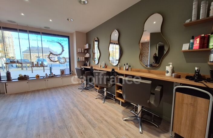 Fonds de commerce Coiffure à vendre LE PERTRE (35) — photo 3