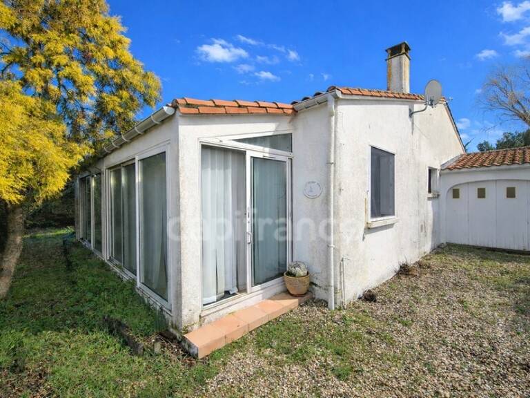 Maison à vendre 4 pièces BARZAN (17) - Garage - Terrain de 526m² — photo 1