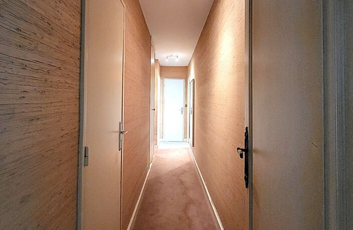 Appartement à vendre 4 pièces Rue des Pyrénées PARIS 20EME ARRONDISSEMENT (75) — photo 4