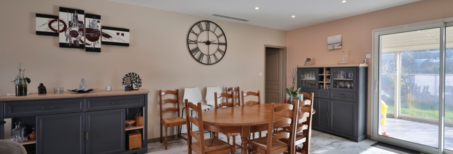 Maison 6 Pièces 132 m² à vendre à Feillens (01570)