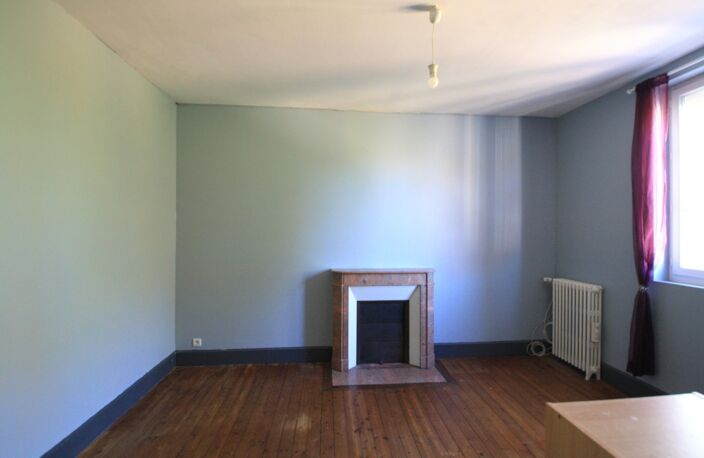 Charmante maison de style 1930, 4 chambres, à proximité des commodités — photo 4