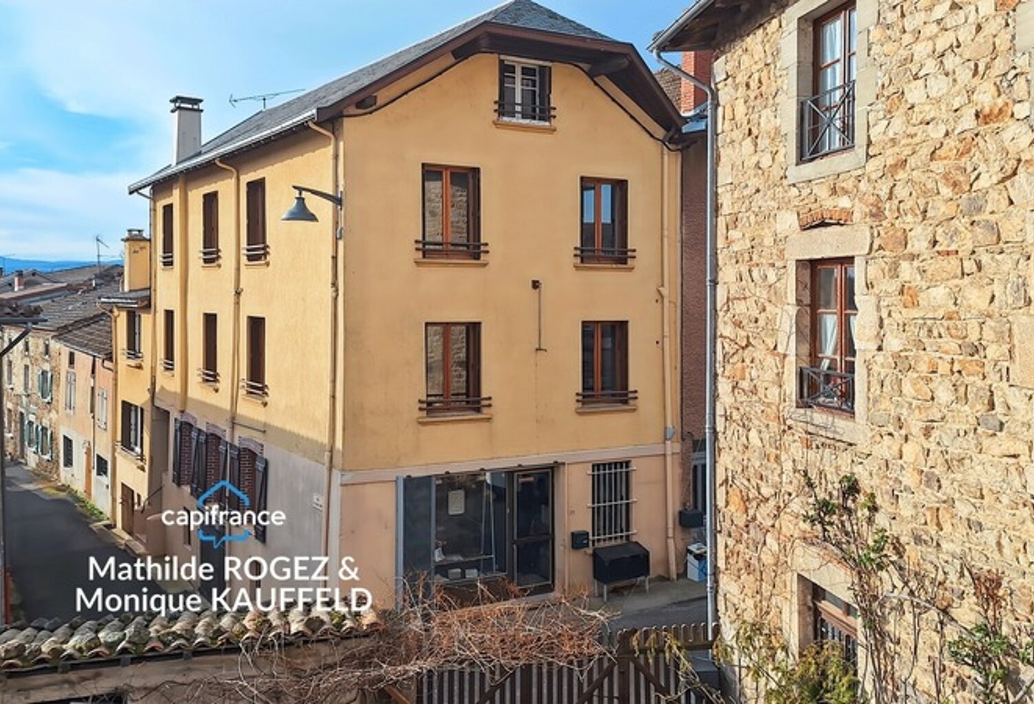 Immeuble à vendre AUGEROLLES (63) investisseur!! — photo 1