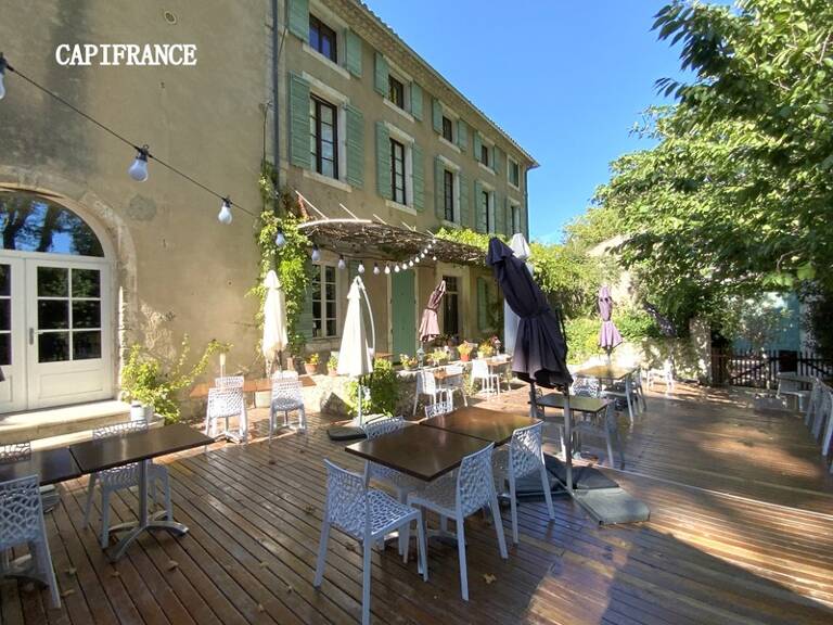 Domaine dans le Luberon - 2,6 ha - 1100 m2  - à vocation de tourisme de luxe et événementiel — photo 1