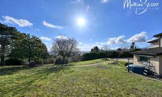 Terrain  415 m² à vendre à Vaugneray (69670)