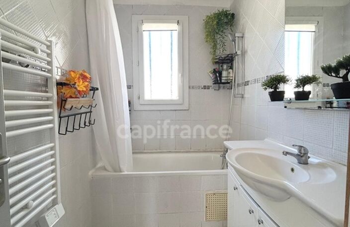 Maison familiale à vendre 5 pièces BALARUC LES BAINS (34) — photo 5