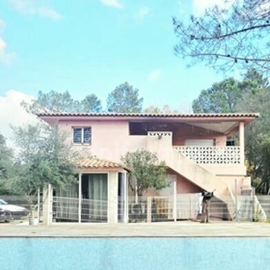 Maison 7 pièces 1582500 €