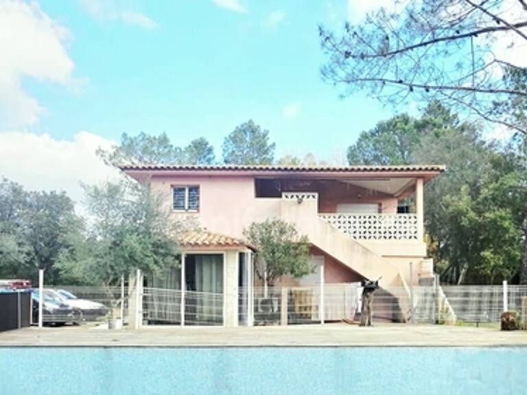 Villa avec piscine à vendre 7 pièces LECCI (20) — photo 1