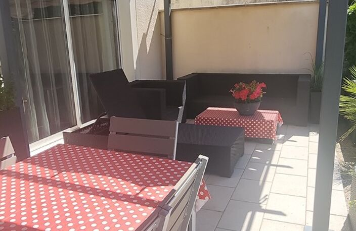 vendre 5 pièces PINEUILH (33) — photo 4