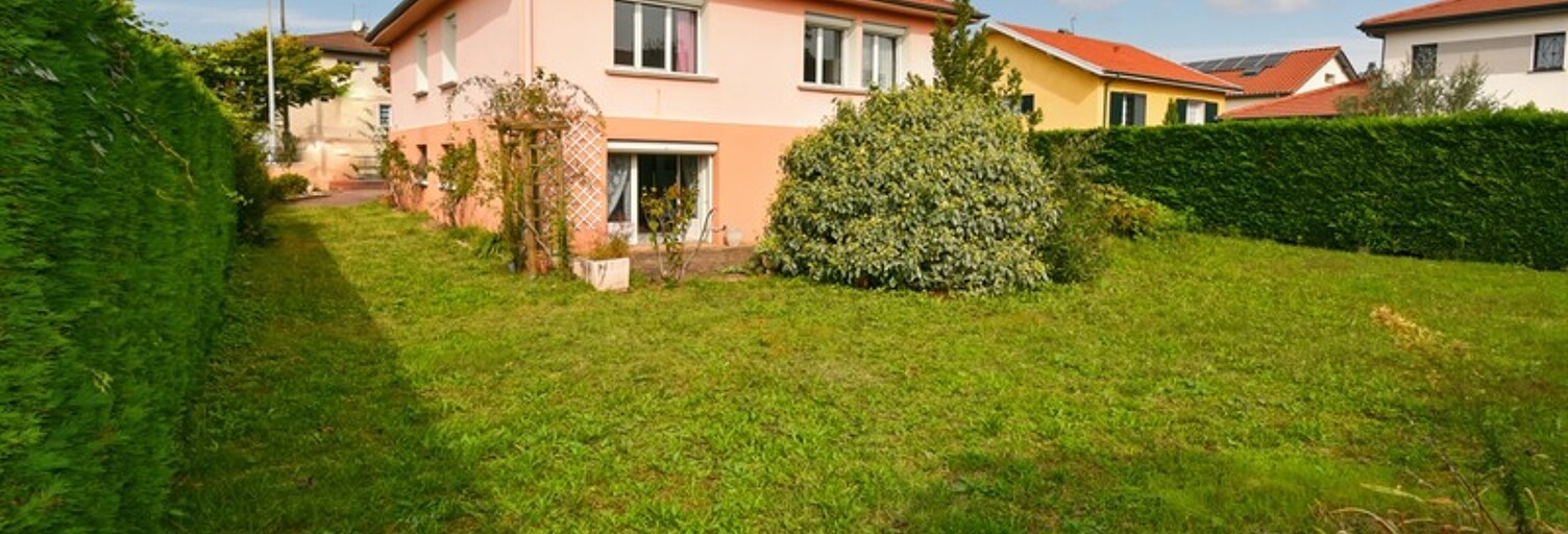 Maison 6 Pièces 202 m² à vendre à Bron (69500)