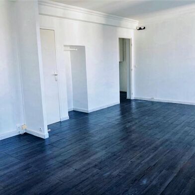 Appartement 3 pièces 1040 €