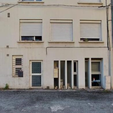 Appartement 1 pièces 340 €