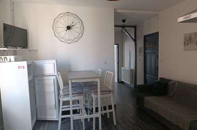 Appartement 3 pièces 650 €