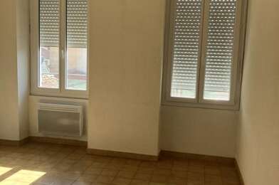 Appartement 3 pièces 590 €