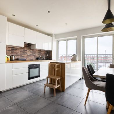 Appartement 3 pièces 1300 €